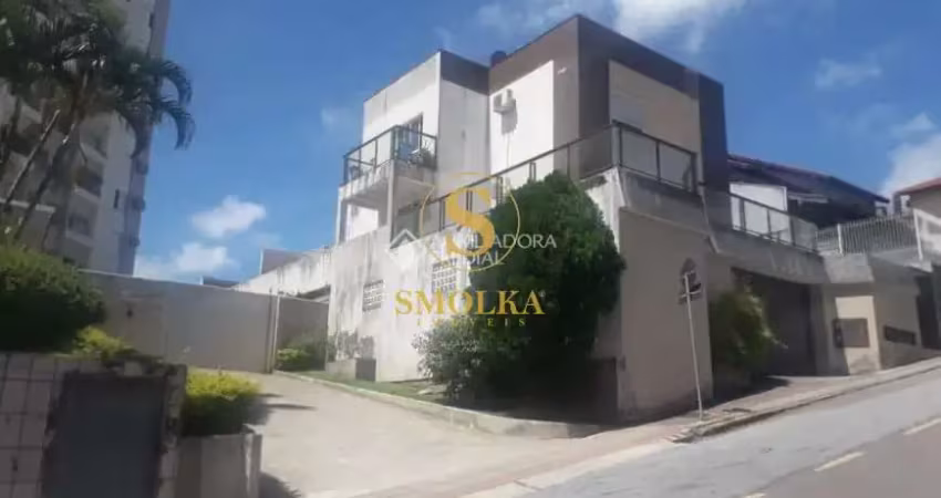 Prédio com 4 salas à venda na Rua Cruz e Souza, Centro, Florianópolis