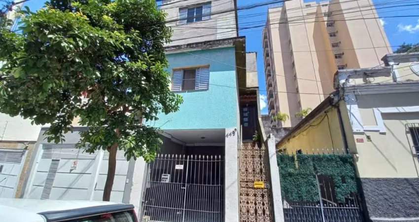 Sobrado em ótima localização na vila guilherme com 3 casas  e 1 vaga