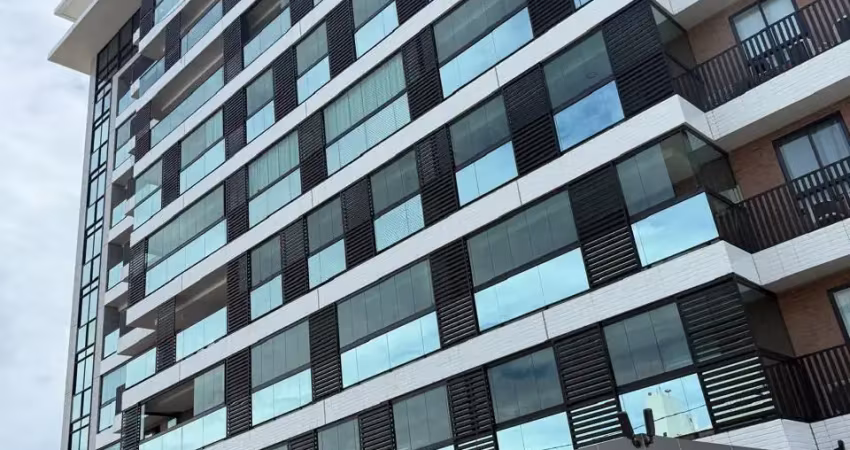 Apartamento a poucos metros do mar, com 2 quartos (sendo 1 suíte) porteira fechada (próximo a areia vermelha)