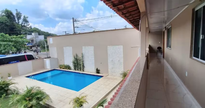 Casa comercial com 1 sala à venda na Estrada Zumbi dos Palmares, 1, Iguaçu Velho, Nova Iguaçu