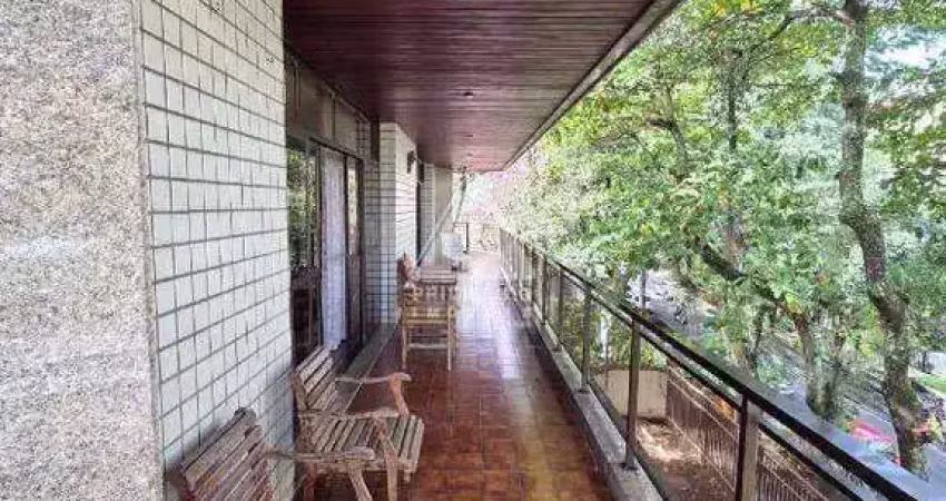 Apartamento de 317 m² e 4 vagas no melhor do jardim oceânico!