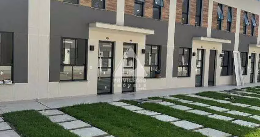Charmosa casa em condomínio completo – vargem grande