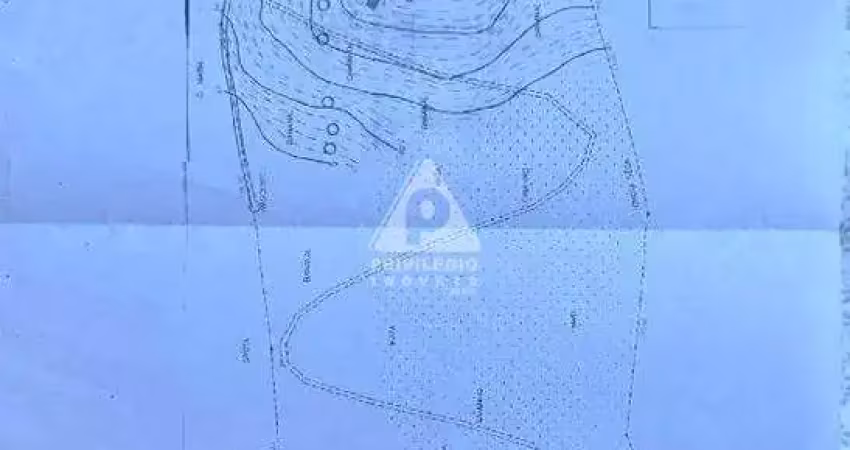 Terreno exclusivo de 80.172 m² com 2 nascentes e vários platôs