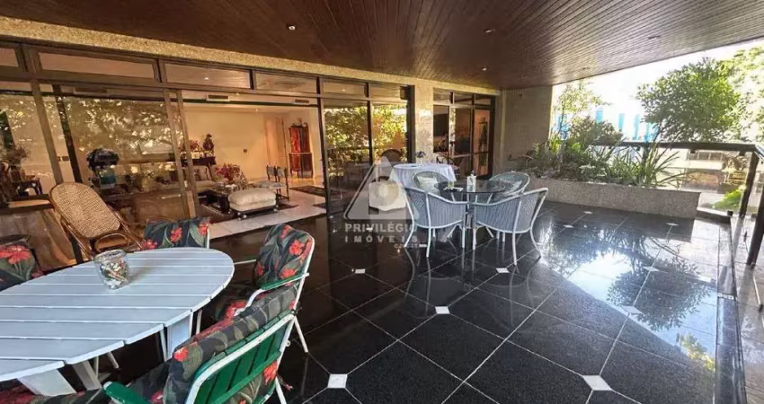 Espaçoso apartamento no jardim oceânico – localização privilegiada!