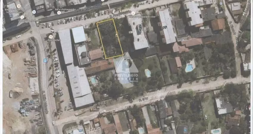 Terreno à venda na Avenida dos Arquitetos, Recreio dos Bandeirantes, Rio de Janeiro
