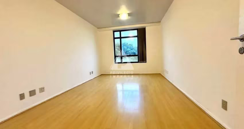 Sala comercial à venda na Avenida das Américas, Barra da Tijuca, Rio de Janeiro