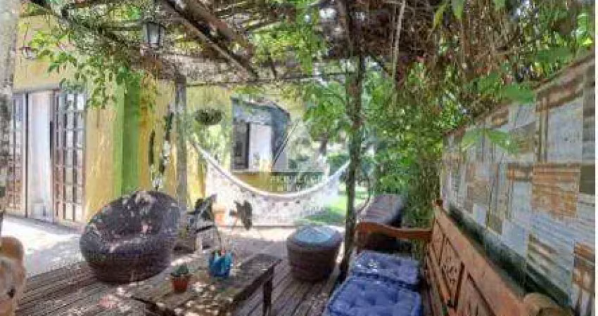 Casa em condomínio fechado com 4 quartos à venda na Rua Manhuaçu, Vargem Grande, Rio de Janeiro