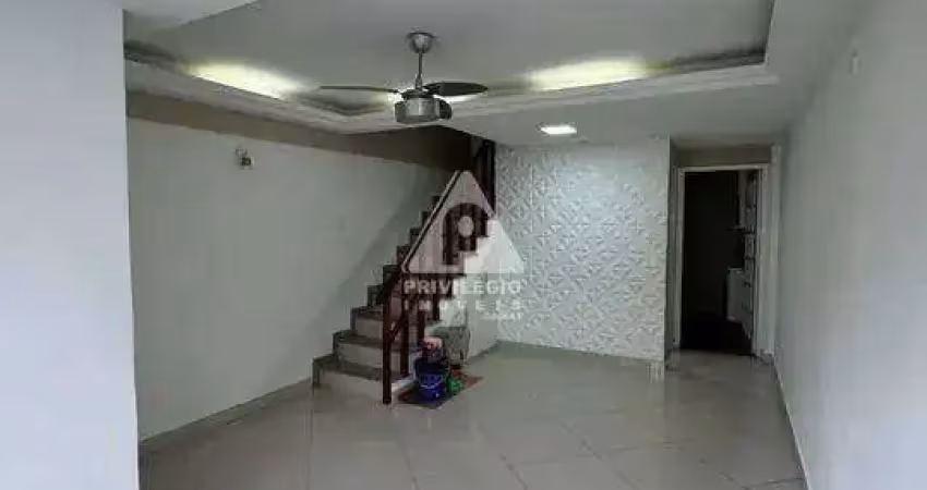 Casa triplex à venda, 3 quartos, 1 vaga, recreio dos bandeirantes - rio de janeiro/rj