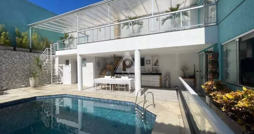 Casa à venda na Rua Campanário, Braz de Pina, Rio de Janeiro