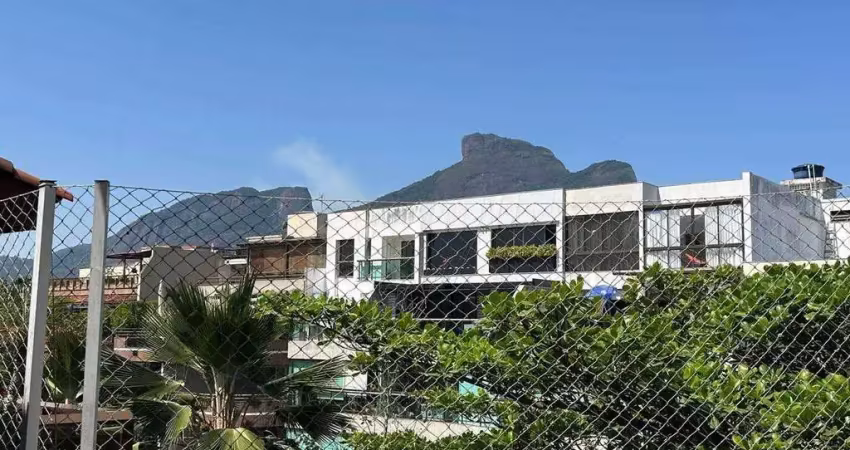 Exclusiva cobertura duplex com lazer e vista deslumbrante no jardim oceânico