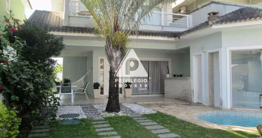 Casa em condomínio terra américas, 4 quartos, 4 suítes, vagas, recreio dos bandeirantes - rio de janeiro