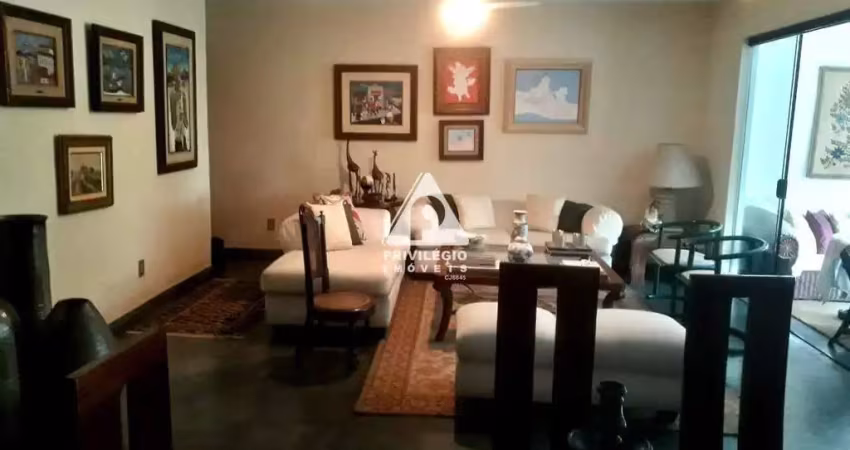 Apartamento 3 quartos 1 suíte 2 vagas 152 mts barra da tijuca