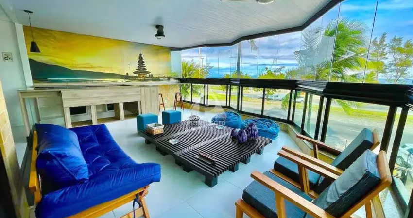 Excelente apartamento,frente para o mar.4 suites,todo reformado,armários em todos os cômodos,ar e ventiladores de led em todos os ambientes.cortina de