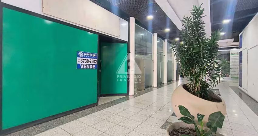 Ponto comercial à venda na Avenida Armando Lombardi, Barra da Tijuca, Rio de Janeiro
