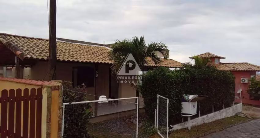 Casa em condomínio fechado com 3 quartos à venda na Rua do Guriri, Peró, Cabo Frio