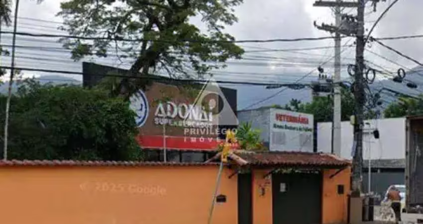 Oportunidade! prédio com 3 pavimentos e vista livre – próximo ao mercado adonay