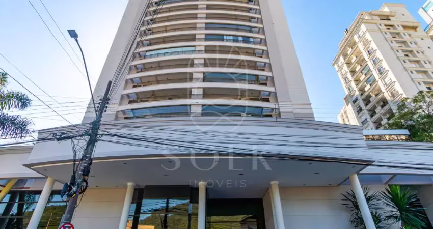 Apartamento no edifício grand soleil no bairro fazenda em itajaí
