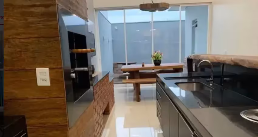 Ótima oportunidade com móveis planejados excelente localização.