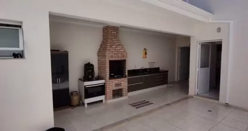 Ótima oportunidade com móveis planejados excelente localização.