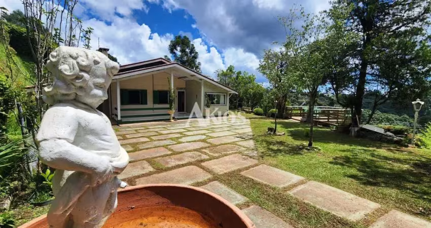 Casa com linda vista panorâmica!!! - magnífico imóvel com deck de madeira e espaço gourmet.