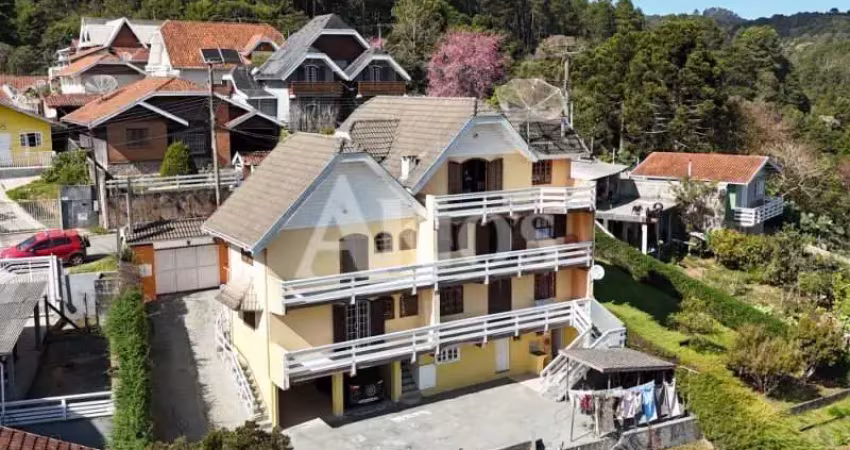 Vista magnífica para serra... - possibilidade de transformar em pousada!