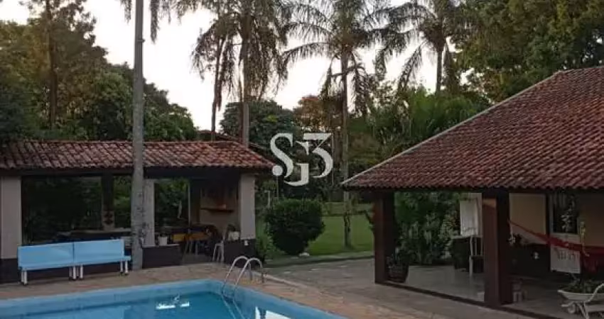 Chácara de luxo à venda em campinas-sp no loteamento chácaras vale das garças - 4 quartos, 1 suíte, 3 banheiros, 250m²