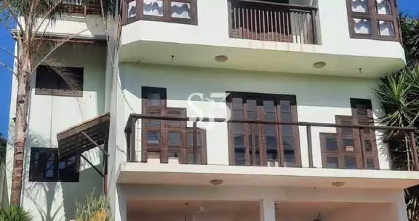 Casa em condomínio de luxo com 2 suítes e 8 vagas na chácaras alpina, valinhos-sp: confira!