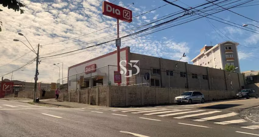 Barracão comercial para locação em campinas-sp no jardim conceição: 3 salas, 6 banheiros, 45 vagas de garagem, 646m².