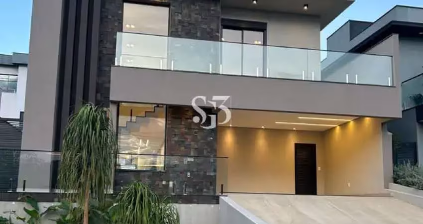 Casa em condomínio de luxo com 4 quartos, 3 suítes e 4 vagas de garagem em indaiatuba-sp.