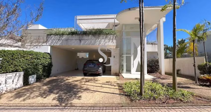 Casa de luxo em condomínio em frente ao shopping de valinhos-sp