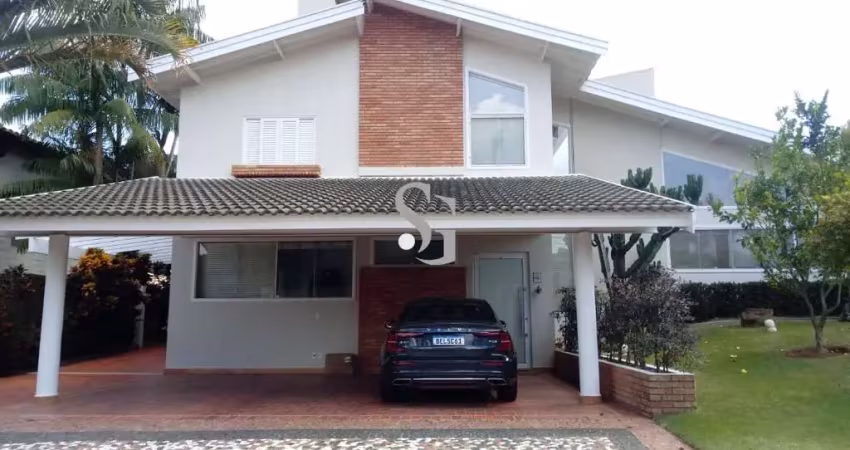 Linda casa 4 dormitórios ao lado colégio porto seguro  valinhos/sp