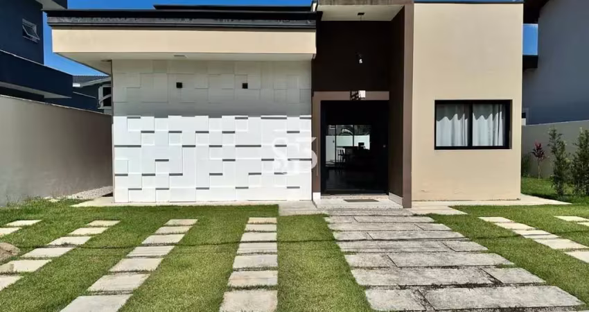 Linda casa à venda em condomínio - lagoinha em ubatuba/sp