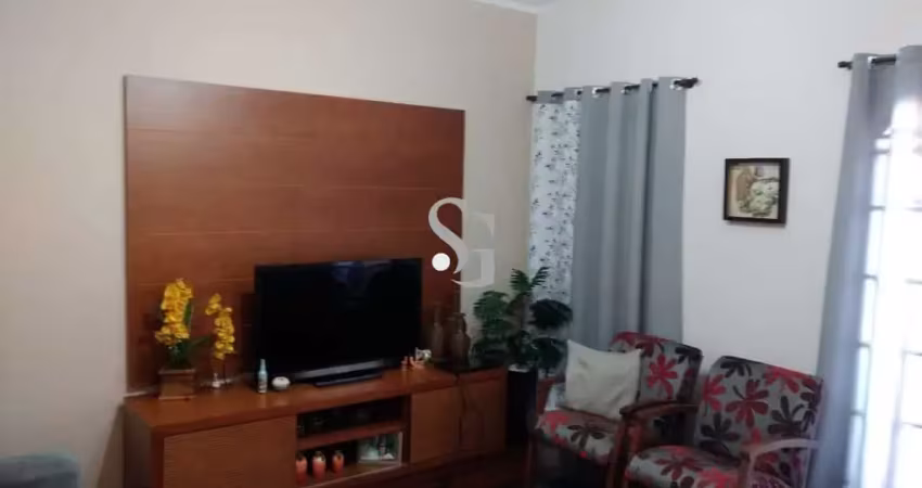 Linda casa disponivel para venda com loacalização privilegiada !