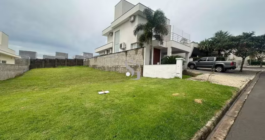 Terreno à venda na Avenida Gessy Lever, 1079, Lenheiro, Valinhos
