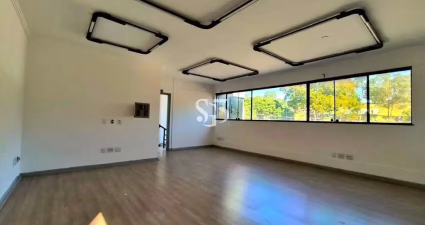 Sala comercial de alto padrão para locação na vila bissoto em valinhos-sp - 3 salas, 1 vaga de garagem, 157 m²