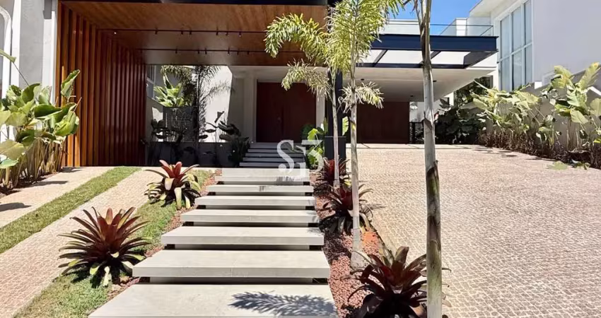 Linda casa moderna em condomínio de alto padrão em valinhos-sp, com 4 suítes. aproveite a localização privilegiada próximo à escola etapa!