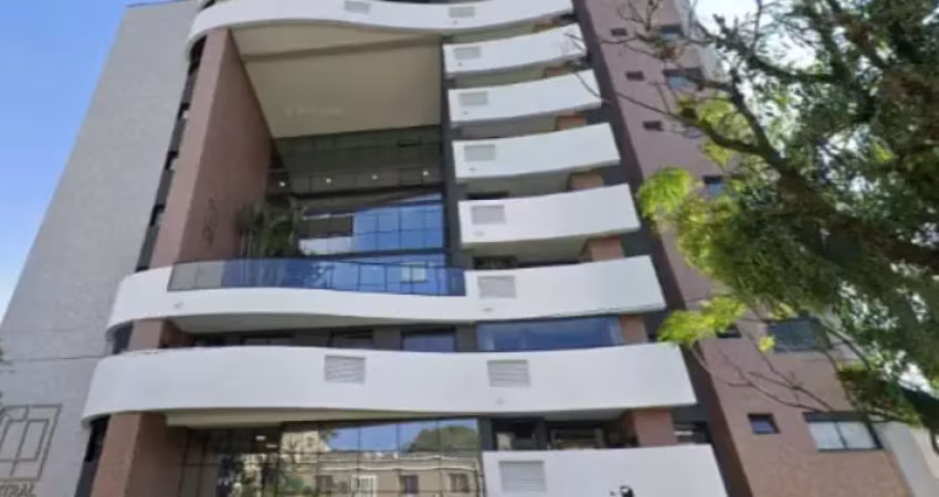 Ampla cobertura na alameda júlia da costa com 3 suítes e 3 vagas