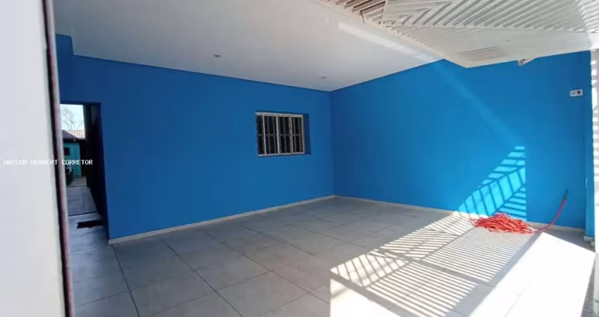 Sobre sobrado com 250 m² à venda em suzano - sp 250 m² área construída 202 m² área do terreno 3 quartos 1 suíte 3 banheiros 2 vagas aceita pet