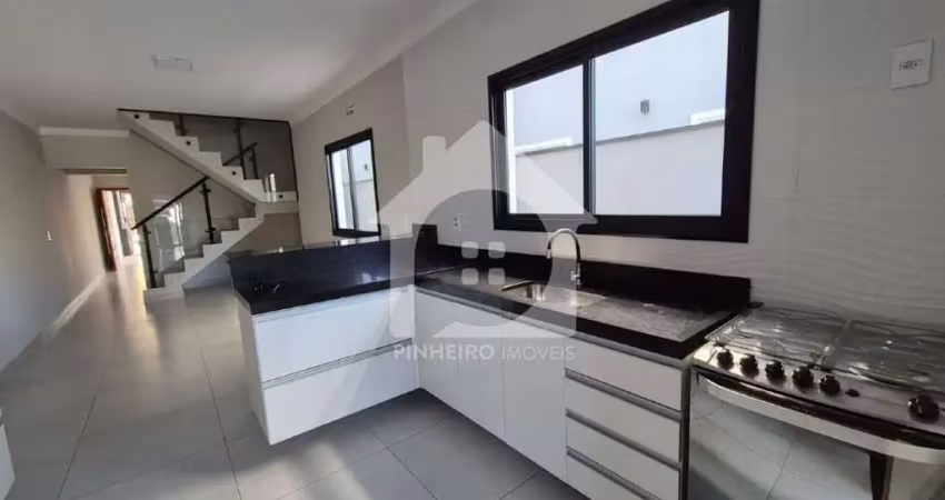 Locação: sobrado com planejados, 3 dorms, quintal amplo e preparação para ar-condicionado e boiler – centro de indaiatuba