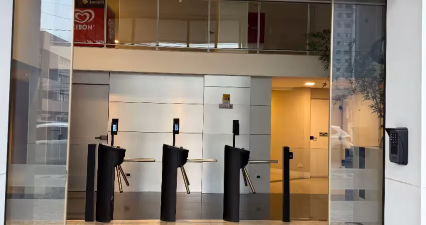 Sala comercial com 1 sala para alugar na Avenida República Argentina, 2275, Portão, Curitiba