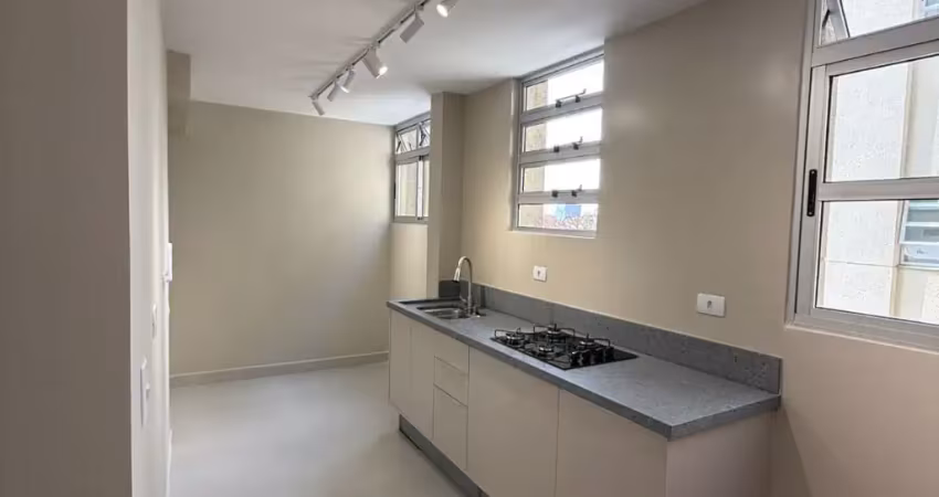 Apartamento 100% reformado com móveis planejados – jardim social