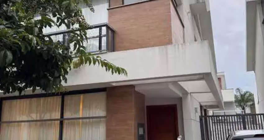Casa em condomínio fechado à venda na Rua Marcos Paulo, Recreio dos Bandeirantes, Rio de Janeiro