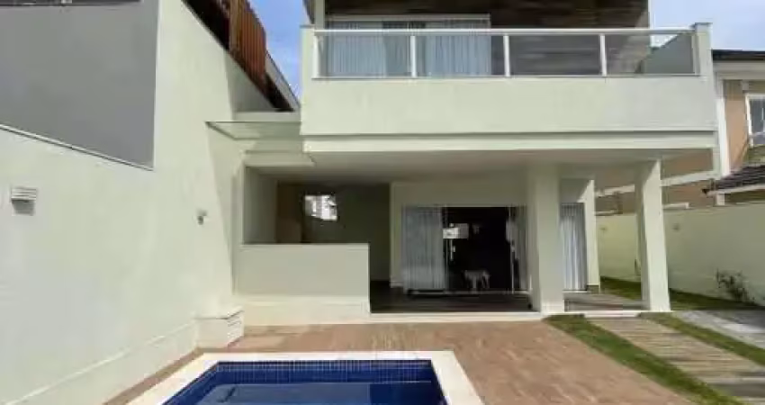 Casa em condomínio fechado com 4 quartos à venda na Estrada Vereador Alceu de Carvalho, Recreio dos Bandeirantes, Rio de Janeiro