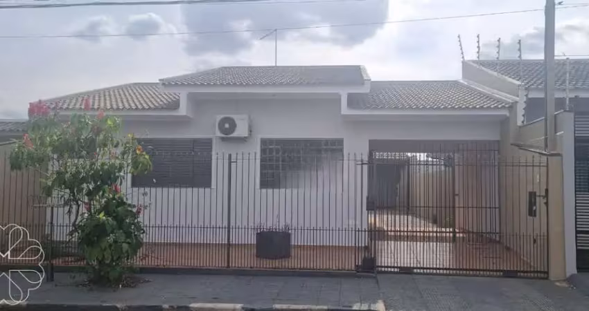 Casa com 4 quartos à venda na Rua Vila Rica, 585, Jardim Liberdade, Maringá