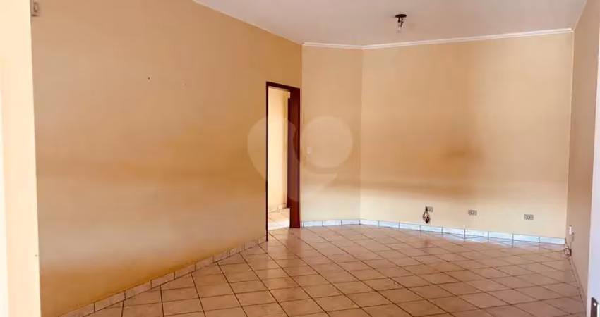 Casa com 3 quartos à venda na Etelvino Custódio De Queiroz, Jardim Cangalha, Três Lagoas