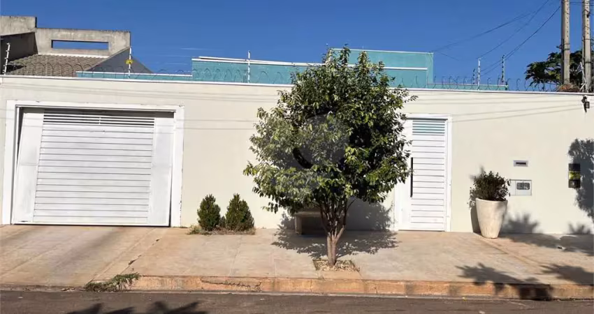 Casa à venda na Paulo Baccaro Filho, Ipê, Três Lagoas