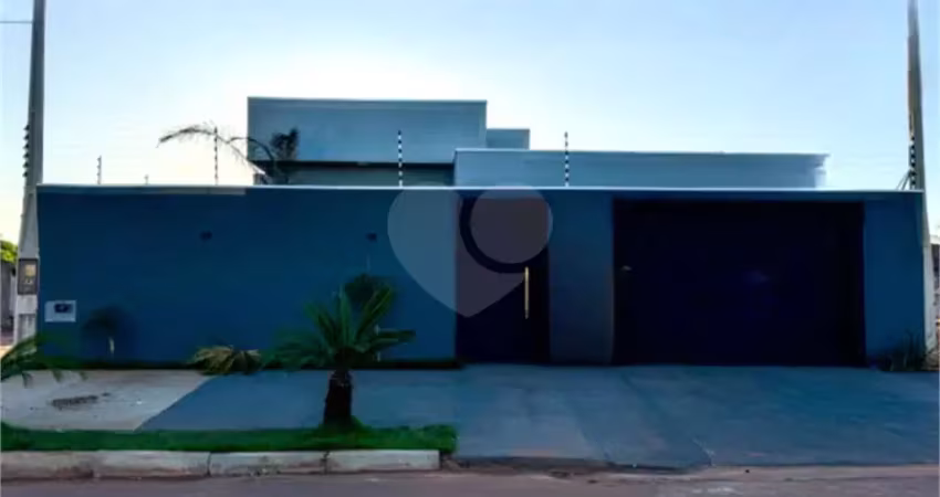 Casa com 3 quartos à venda na Luiz Corrêa Da Silveira, Jardim Alvorada, Três Lagoas