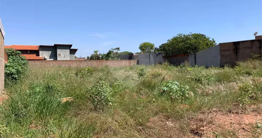 Terreno à venda na Professor João Thomes, Jardim Alvorada, Três Lagoas