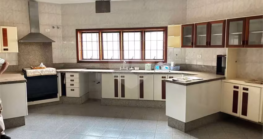 Sobrado para alugar com 4 quartos em colinos, três lagoas - ms