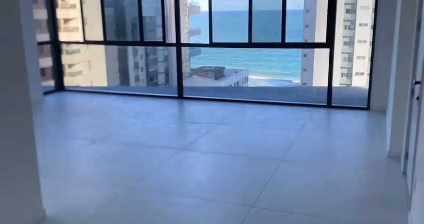 Boa viagem possui 180 metros quadrados com 4 quartos sendo 4 suites e 1 banheiro